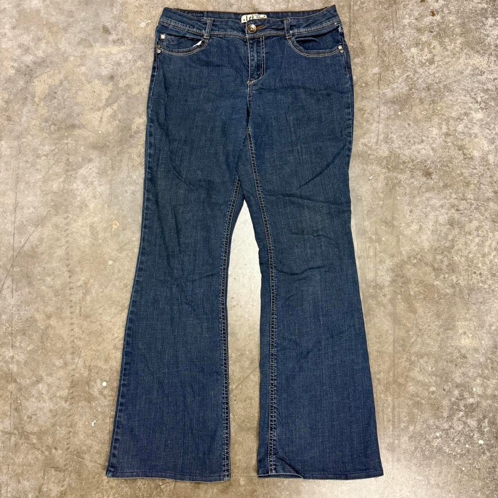 Y2K‎ L.E.I Sophie Flare Dark Wash Jeans 30x29